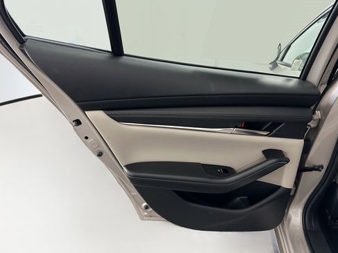 Used 2025 MAZDA MAZDA3 s image 28