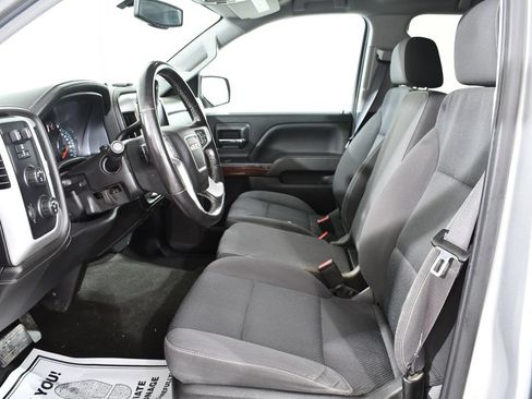 Used 2017 GMC Sierra 1500 SLE w/ SLE Value Package AWD/4WD image 6