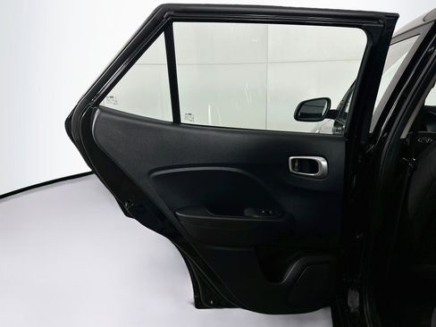 Used 2023 Hyundai Venue SE w/ Cargo Package FWD image 24