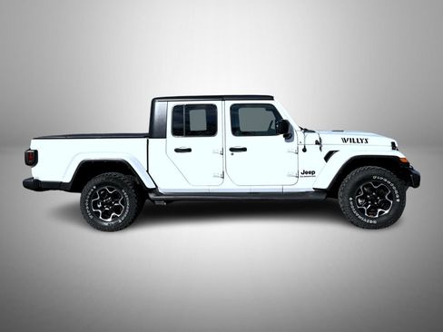 Certified 2021 Jeep Gladiator Mojave AWD/4WD image 4