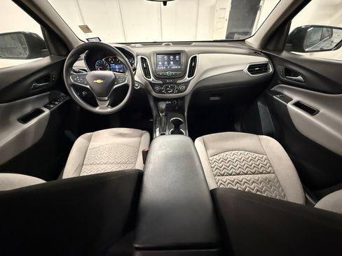 Used 2024 Chevrolet Equinox LS w/ LS Convenience Package FWD image 11