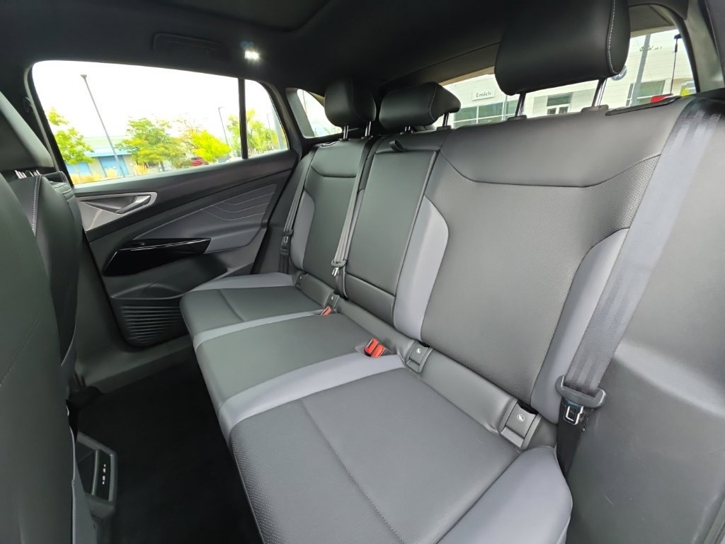Certified 2023 Volkswagen ID.4 Pro S AWD/4WD image 15