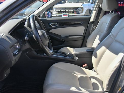 Used 2024 Honda Civic EX-L image 17
