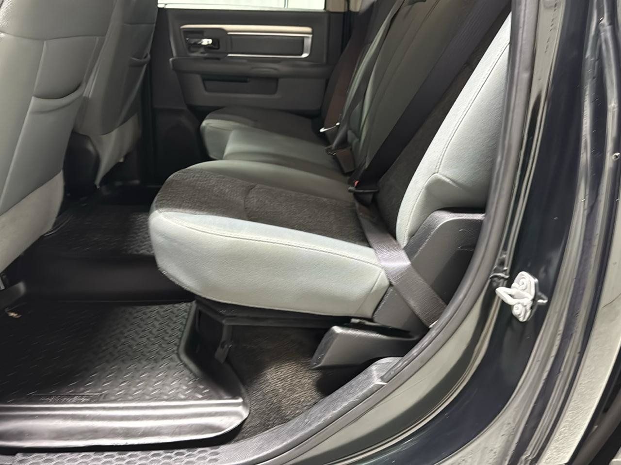 Used 2017 RAM 1500 Big Horn AWD/4WD image 12