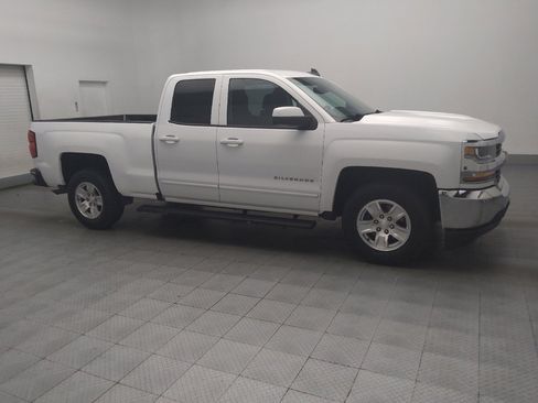 Used 2018 Chevrolet Silverado 1500 LT image 11
