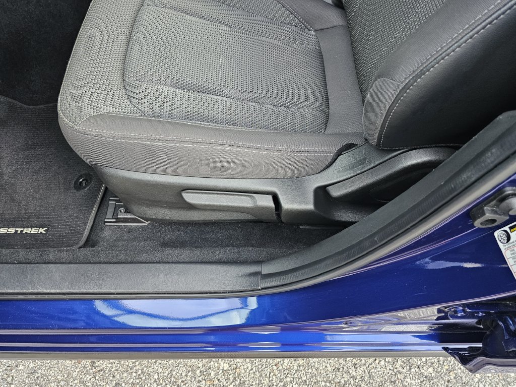 Certified 2024 Subaru Crosstrek 2.0i Premium w/ Crosstrek Mirror Package AWD/4WD image 17