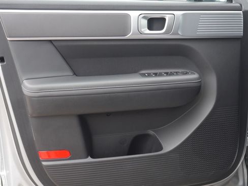 Used 2025 Hyundai Santa Fe SEL FWD image 37