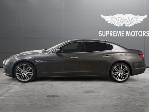 Used 2017 Maserati Quattroporte S GranSport RWD image 2