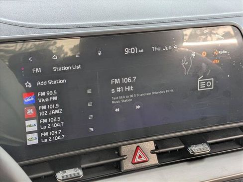 Used 2025 Kia Sportage EX FWD image 14