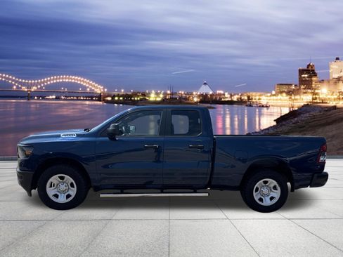 Used 2024 RAM 1500 Tradesman AWD/4WD image 2