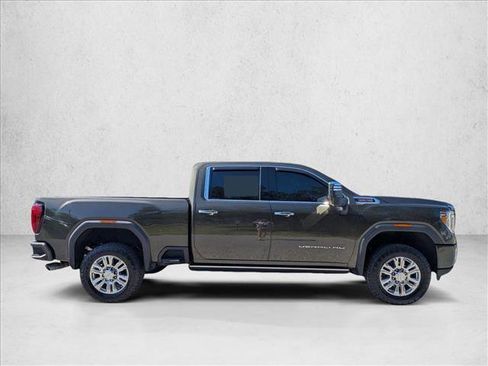 Used 2022 GMC Sierra 3500 Denali w/ Denali Ultimate Package AWD/4WD image 4