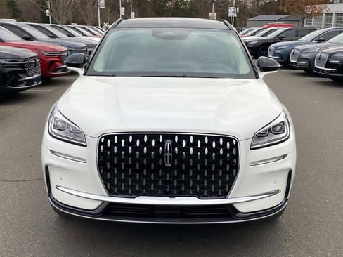 New 2026 Lincoln Corsair Reserve image 2