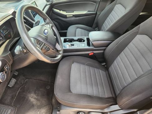 Used 2024 Ford Edge SE AWD/4WD image 13