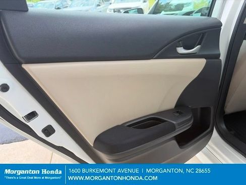 Used 2021 Honda Civic EX image 28