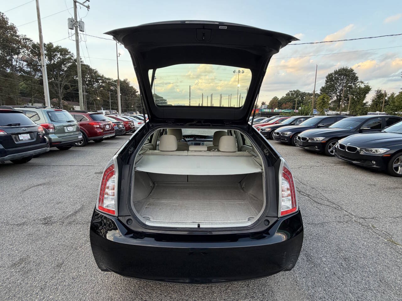 Used 2015 Toyota Prius Three FWD image 18