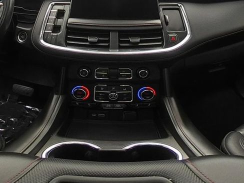 Used 2022 Chevrolet Tahoe RST w/ Luxury Package AWD/4WD image 30