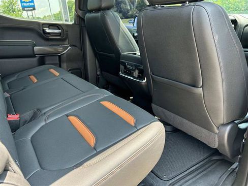 Certified 2021 GMC Sierra 1500 AT4 w/ AT4 Value Package image 19