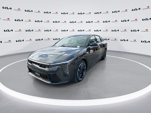 New 2026 Kia K4 GT-Line image 4