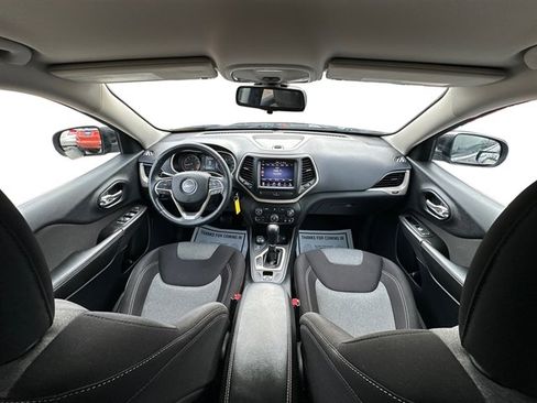 Used 2014 Jeep Cherokee Latitude w/ Cold Weather Group image 20