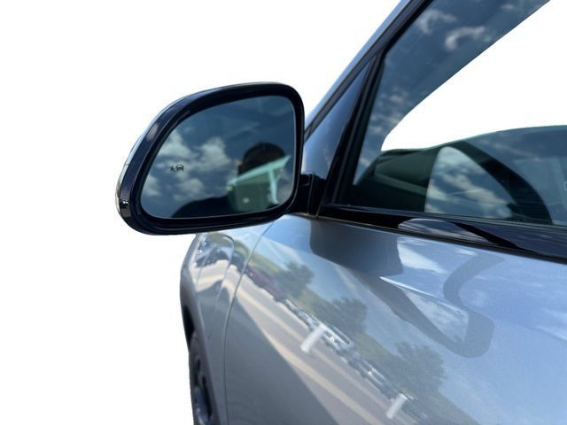 Certified 2027 Chevrolet Bolt RS w/ Technology Package FWD image 9
