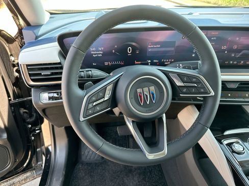 New 2025 Buick Envision Avenir image 27