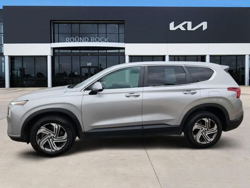Used 2021 Hyundai Santa Fe SE FWD image 4
