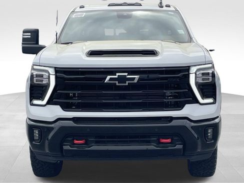 New 2026 Chevrolet Silverado 2500 LT w/ Trail Boss Package AWD/4WD image 9