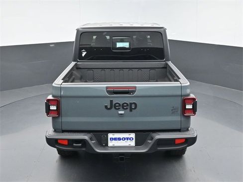 New 2026 Jeep Gladiator Willys image 38