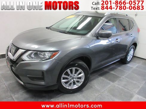 Used 2017 Nissan Rogue SV w/ SV Premium Package AWD/4WD image 1