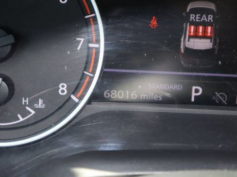 Used 2024 Nissan Rogue S FWD image 10