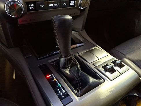 Used 2016 Lexus GX 460 460 image 21