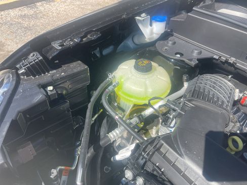 New 2025 Ford Maverick XLT w/ Black Appearance Package image 32