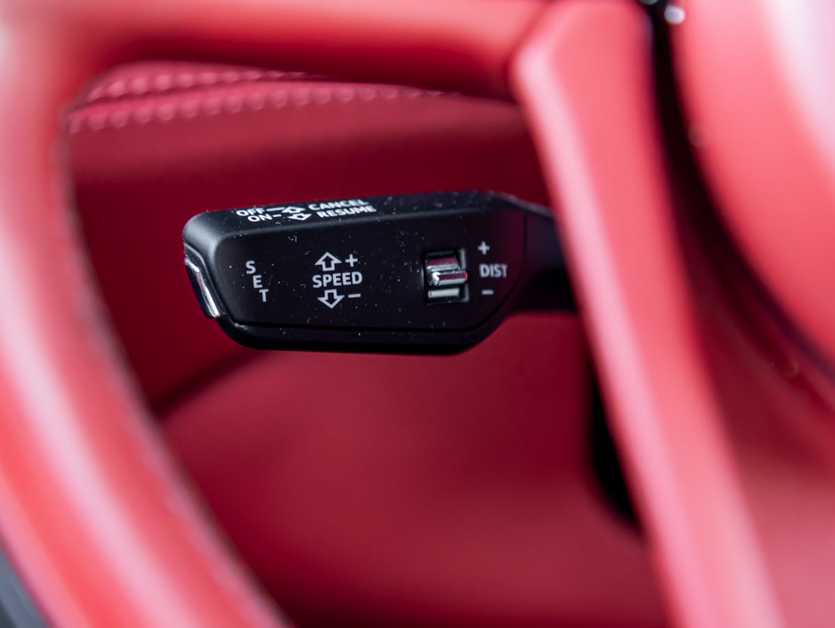 Used 2020 Bentley Bentayga Speed AWD/4WD image 24