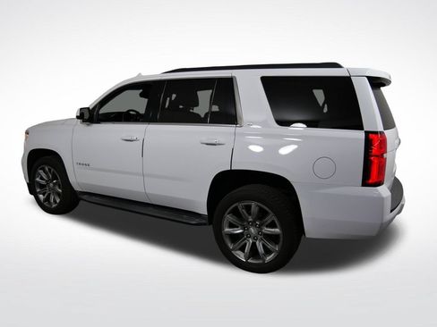 Used 2015 Chevrolet Tahoe LT w/ Luxury Package AWD/4WD image 6