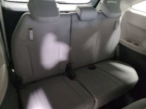 Certified 2021 Toyota Sienna XLE FWD image 16