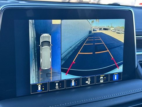 Used 2022 Chevrolet Tahoe High Country image 24