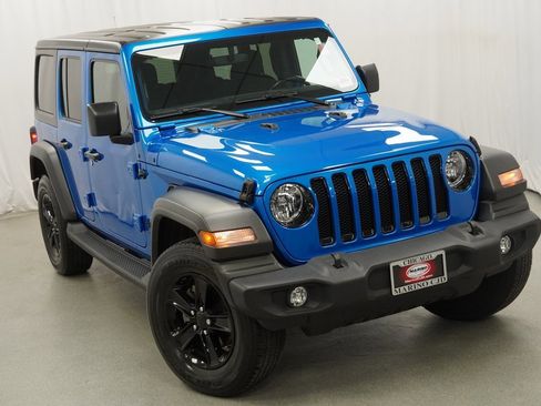 Certified 2021 Jeep Wrangler Unlimited Sport image 9