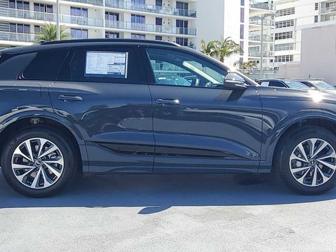 New 2025 Audi Q6 e-tron Premium Plus image 7