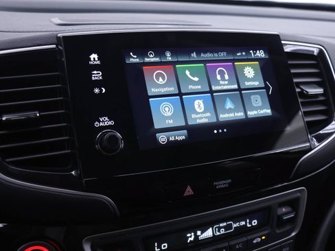 Certified 2020 Honda Pilot Touring image 8