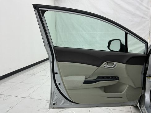 Used 2012 Honda Civic LX image 18