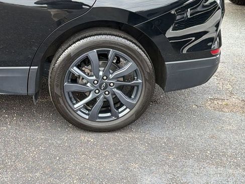 Certified 2024 Chevrolet Equinox RS w/ RS Leather Package image 9