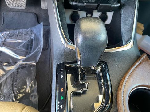 Used 2015 Toyota Avalon XLE FWD image 20