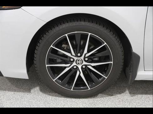 Used 2023 Toyota Camry SE w/ Audio Upgrade Package FWD image 20