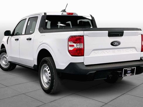 New 2025 Ford Maverick XL image 12