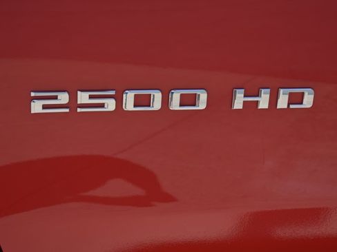 Used 2025 Chevrolet Silverado 2500 ZR2 w/ Technology Package AWD/4WD image 14