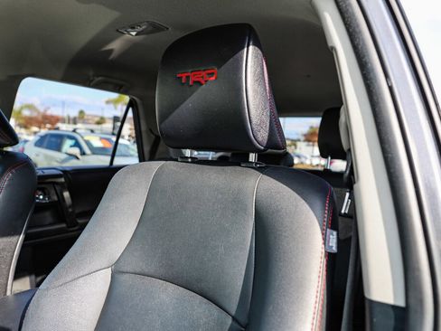 Certified 2018 Toyota 4Runner TRD Off-Road Premium image 16