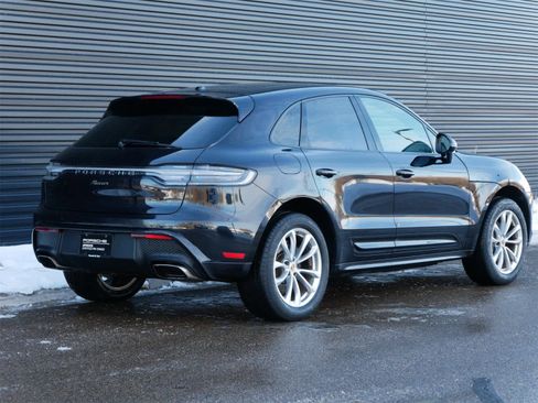 Certified 2024 Porsche Macan image 24