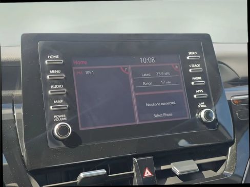 Used 2024 Toyota Camry SE image 25