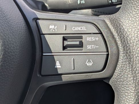 New 2026 Honda HR-V LX image 18