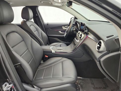 Used 2022 Mercedes-Benz GLC 300 image 18